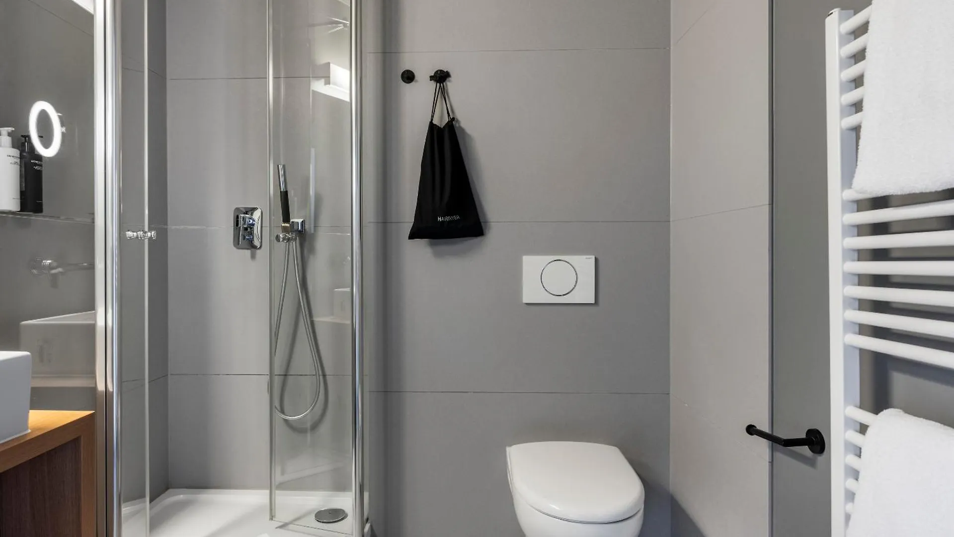 Numa Berlin Kudamm Aparthotel 4*,